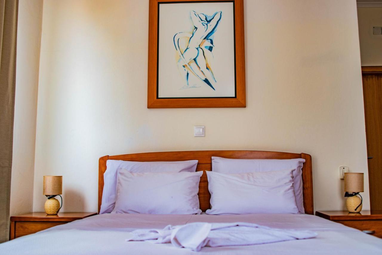 Hotel Vitoria サントメ エクステリア 写真