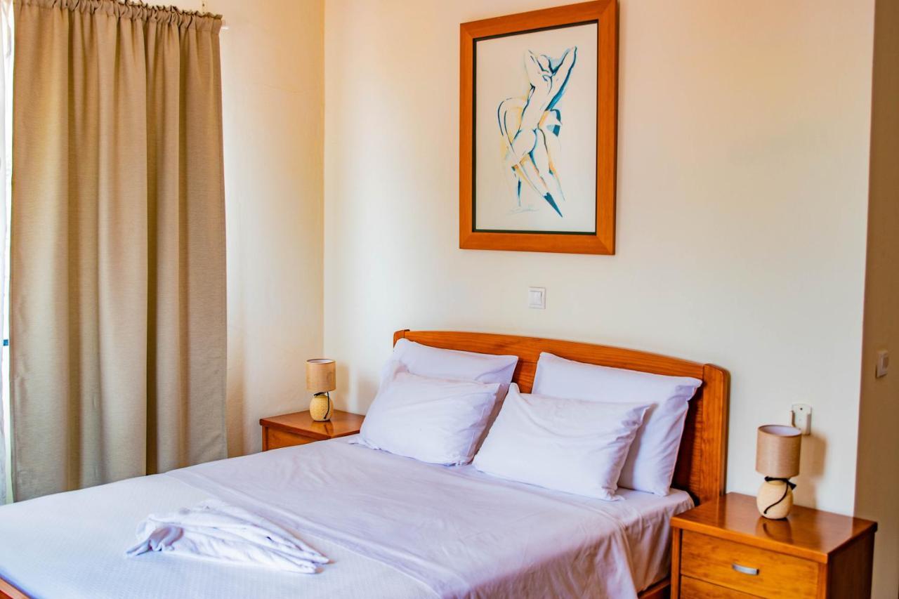 Hotel Vitoria サントメ エクステリア 写真